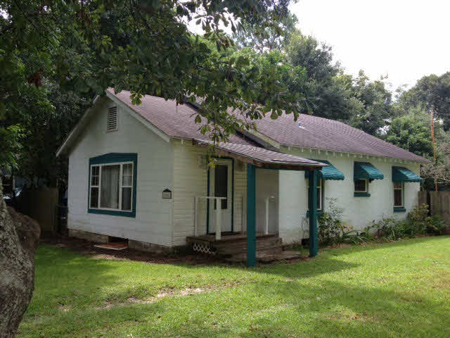 18062 Scott Avenue Robertsdale, AL 36567 - Photo 1 of 1
