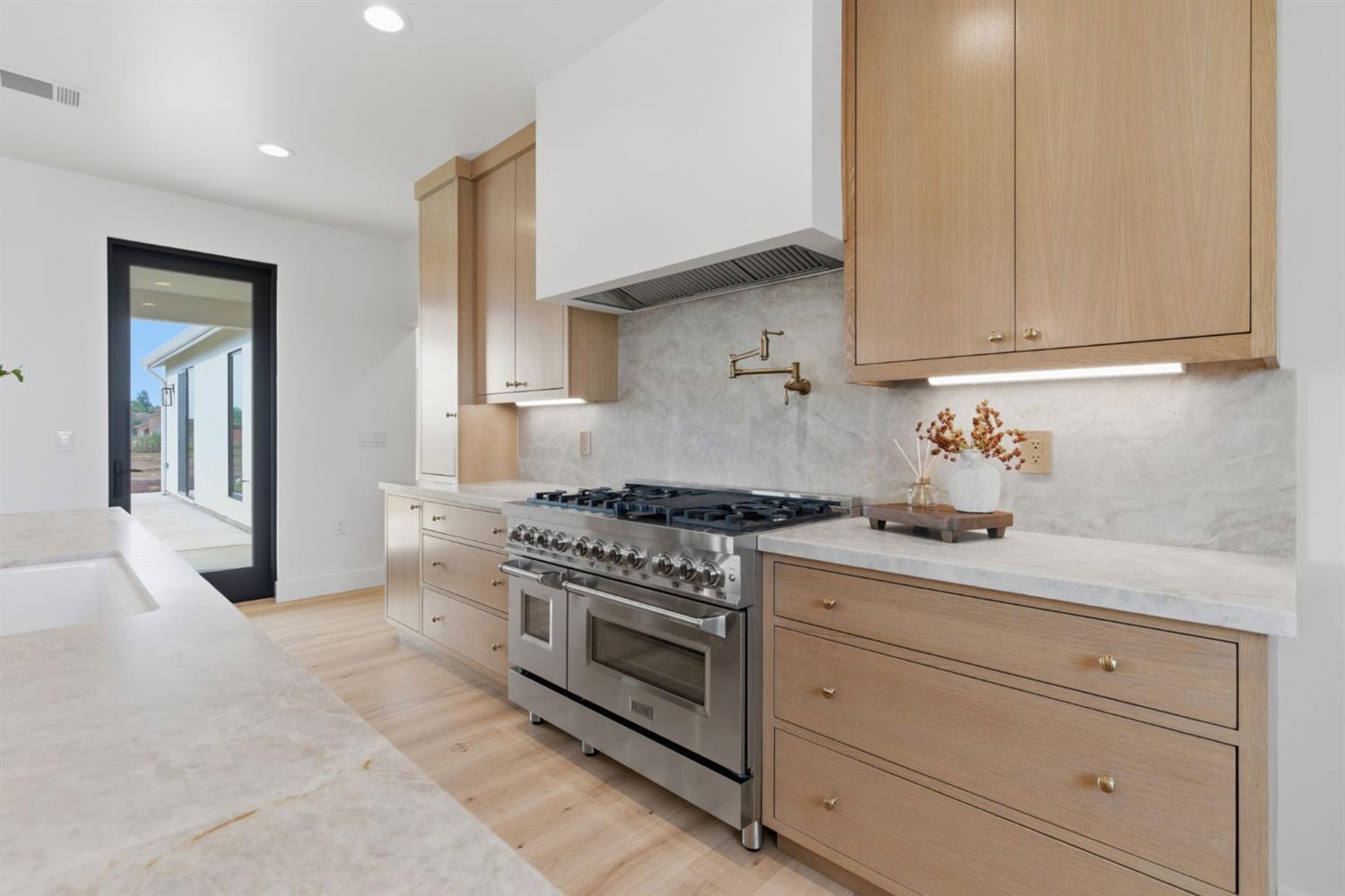 11450 East Jahant Road Acampo, CA 95220 - Photo 16 of 40