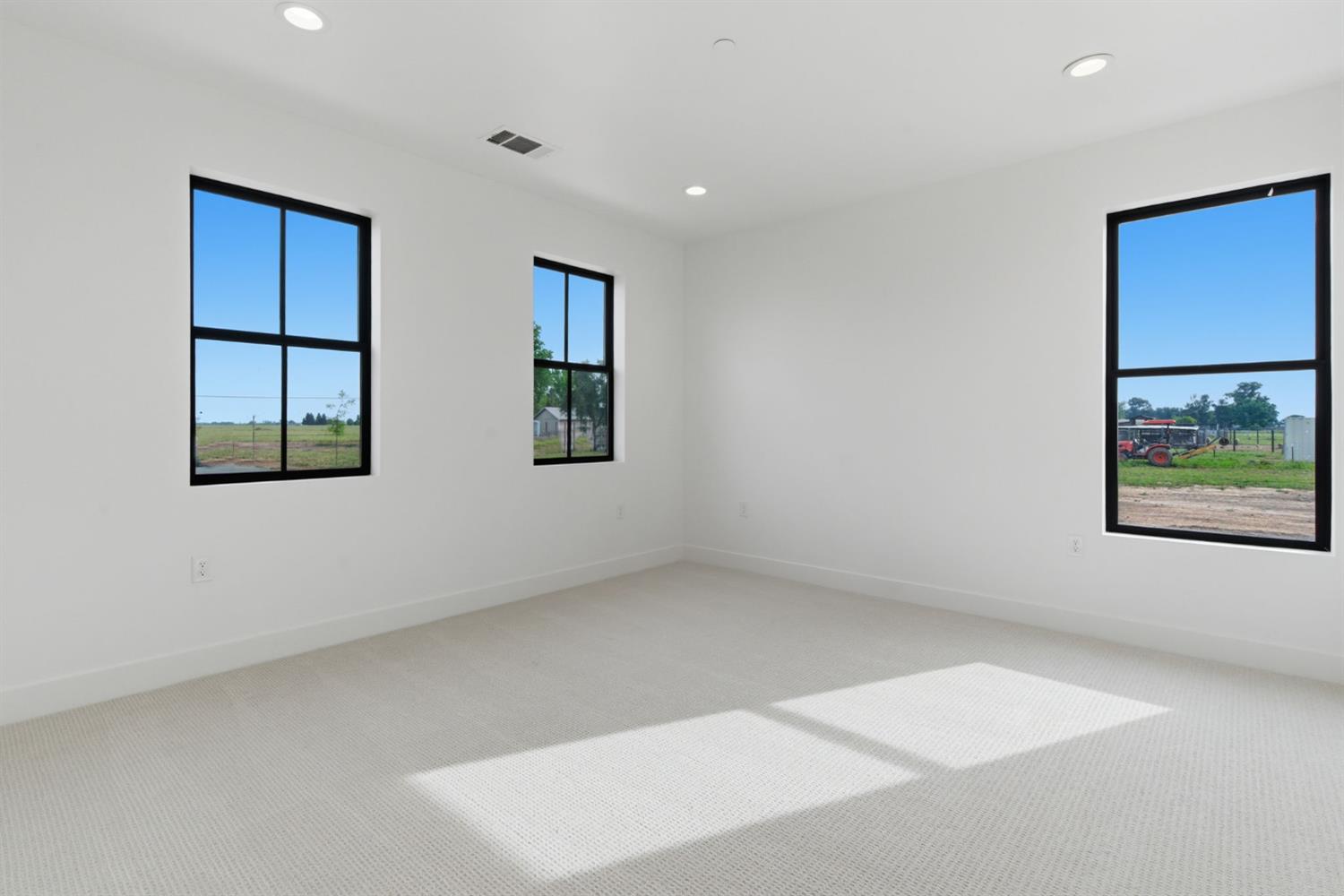 11450 East Jahant Road Acampo, CA 95220 - Photo 26 of 40