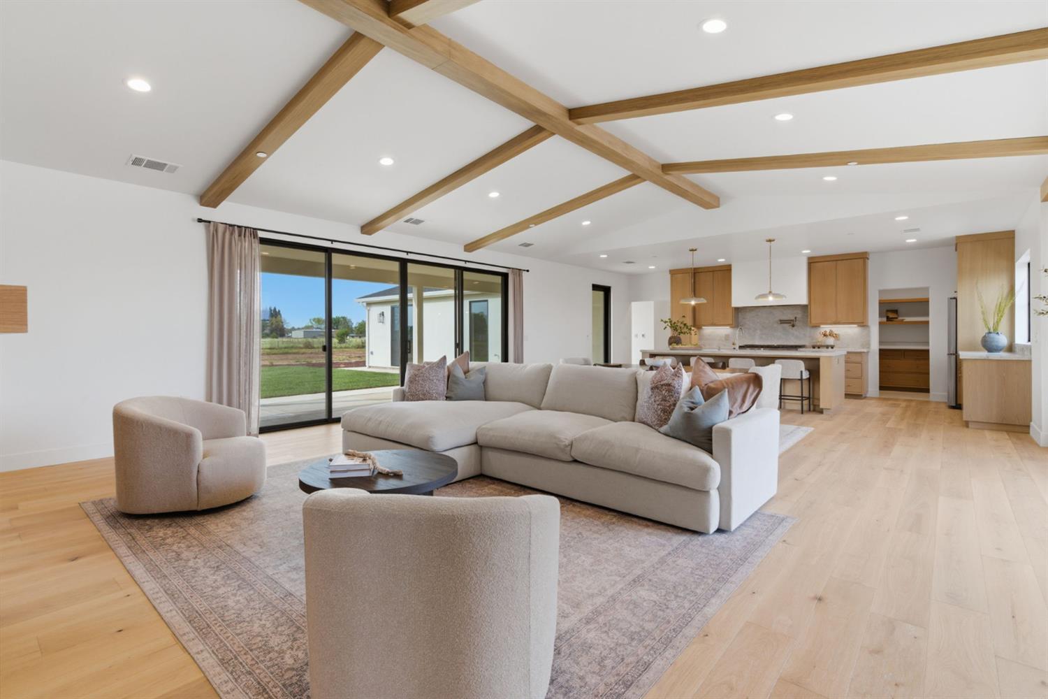 11450 East Jahant Road Acampo, CA 95220 - Photo 8 of 40