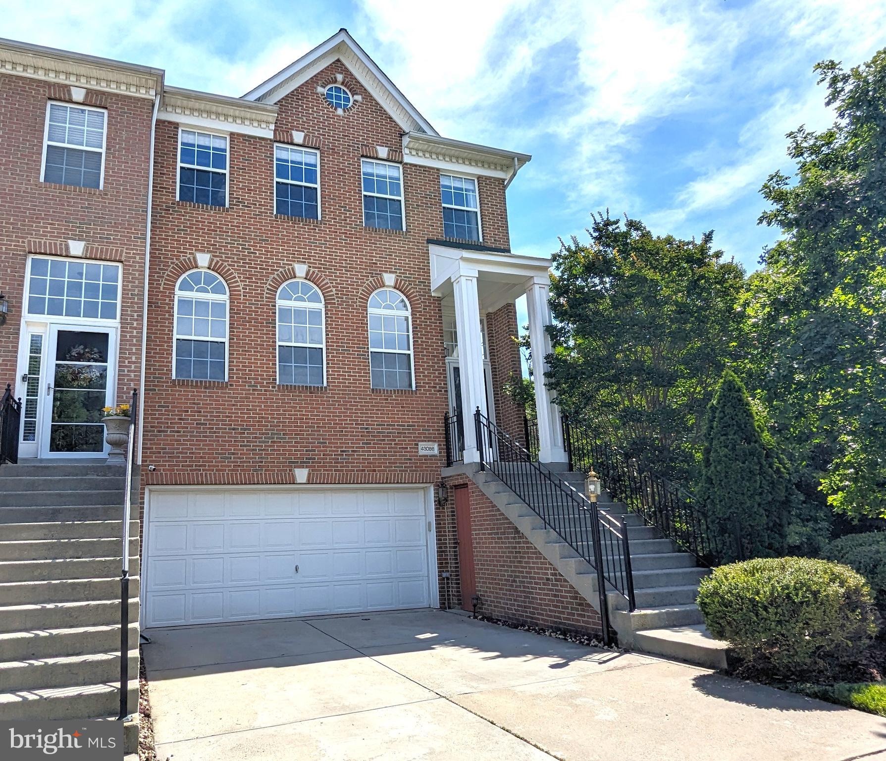 43086 Shadow Terrace Leesburg, VA 20176 - Photo 2 of 46
