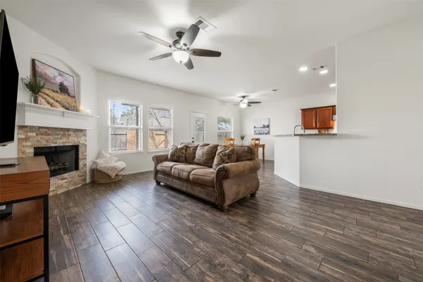 $334,900 | 6742 Durango Creek Drive, Magnolia, TX 77354