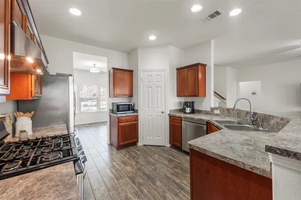 $334,900 | 6742 Durango Creek Drive, Magnolia, TX 77354