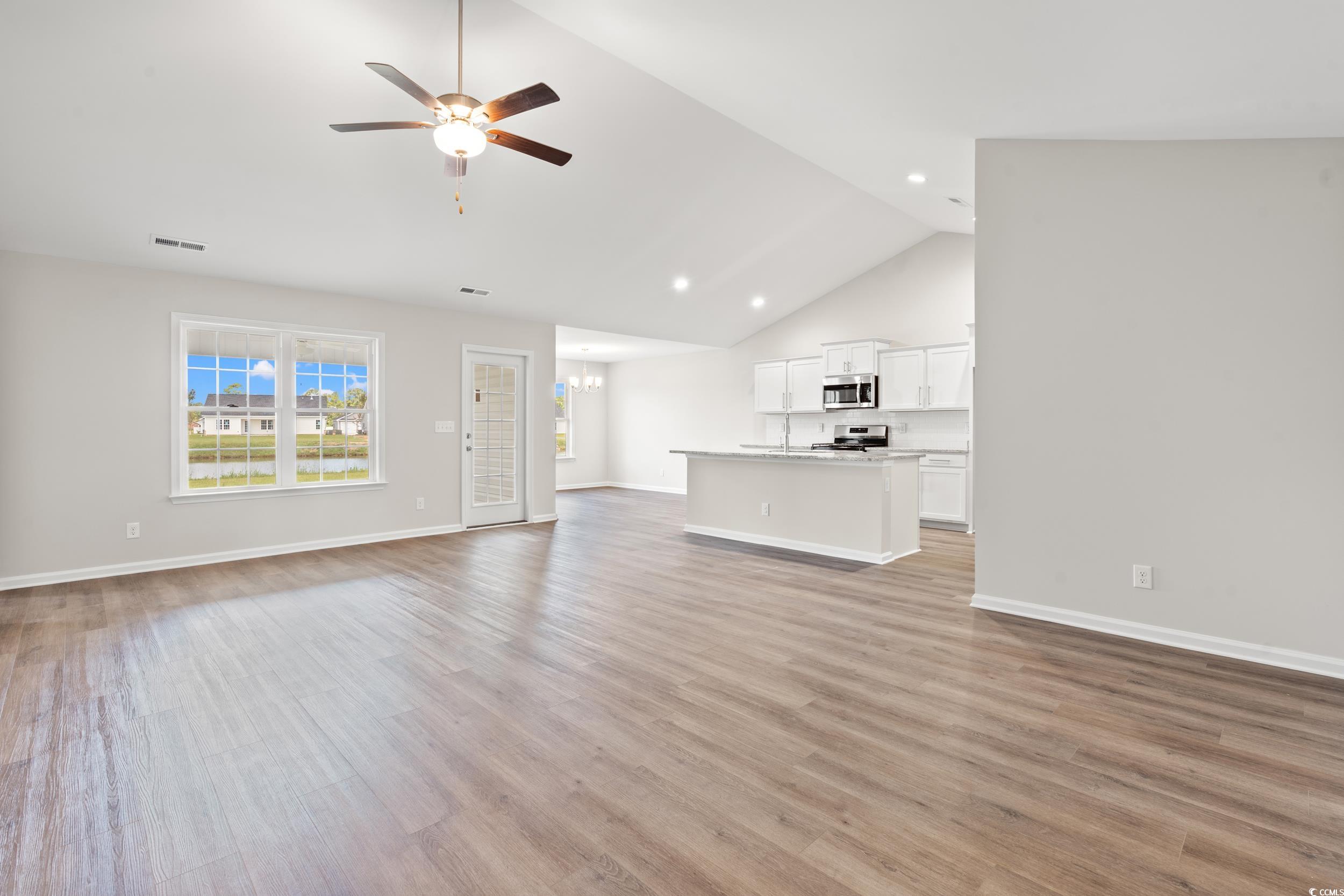 465 Summit Avenue Georgetown, SC 29440 - Photo 2 of 30