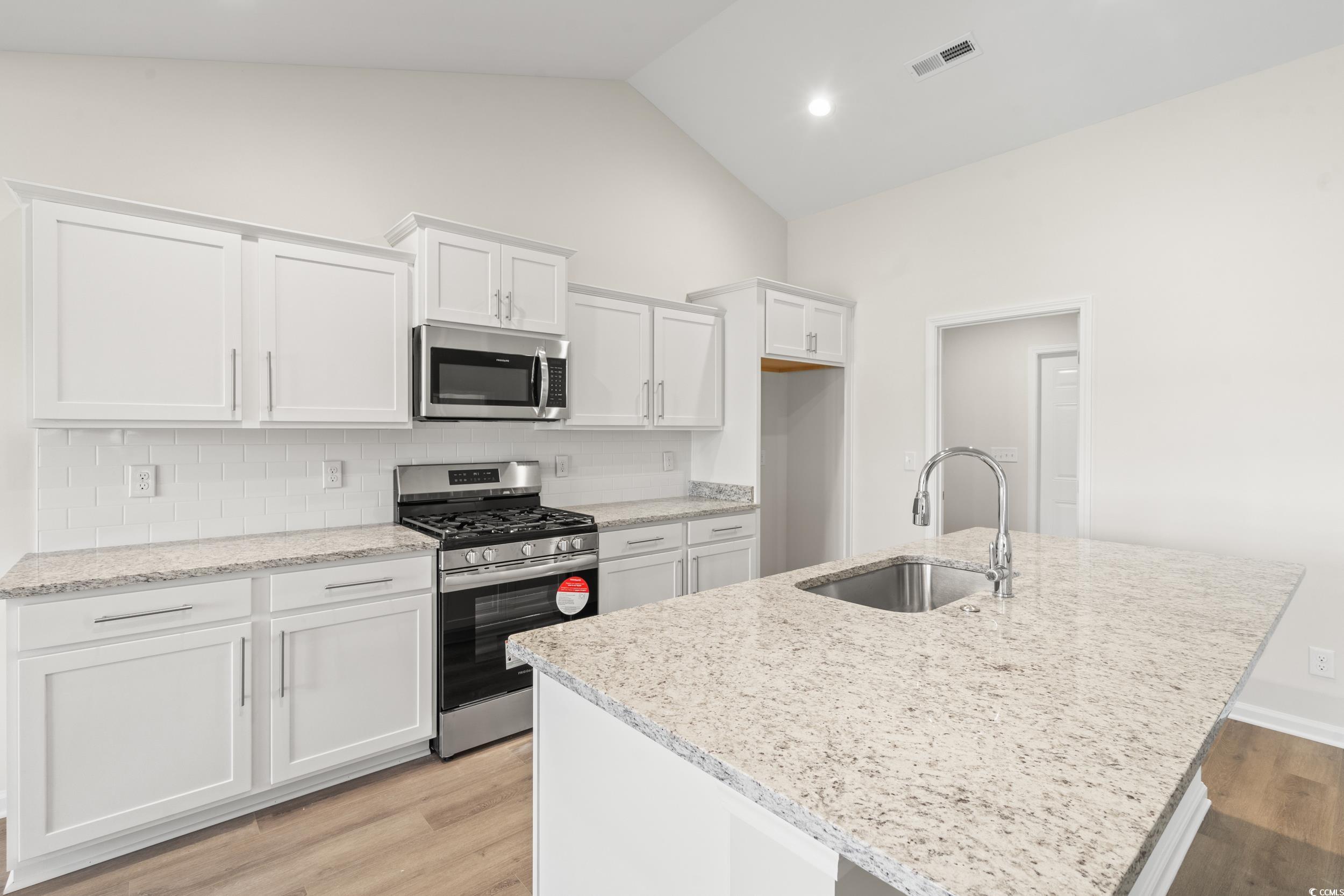 465 Summit Avenue Georgetown, SC 29440 - Photo 5 of 30