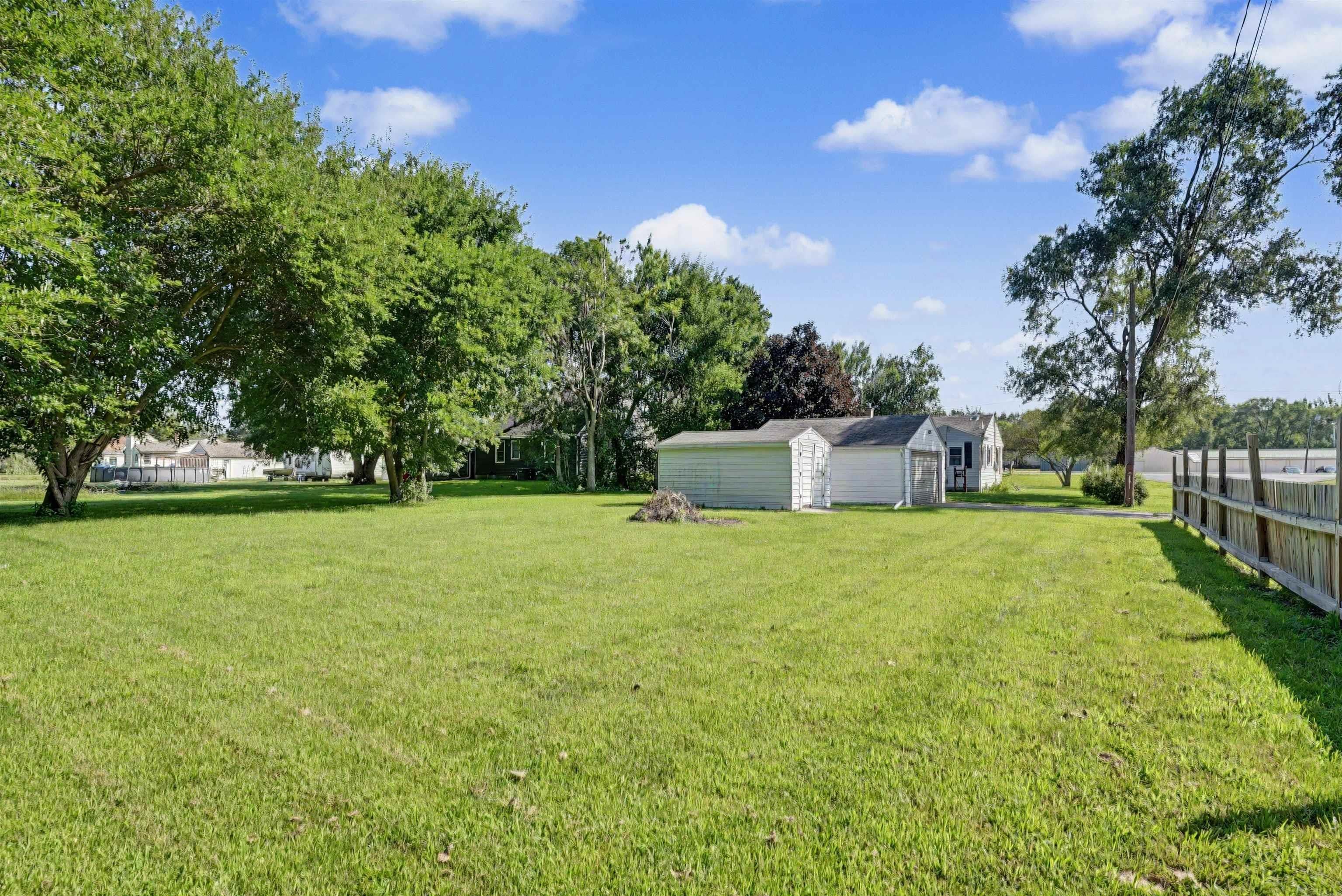 7234 La Porte Road Waterloo, IA 50702 - Photo 20 of 22 Gallery Image 20