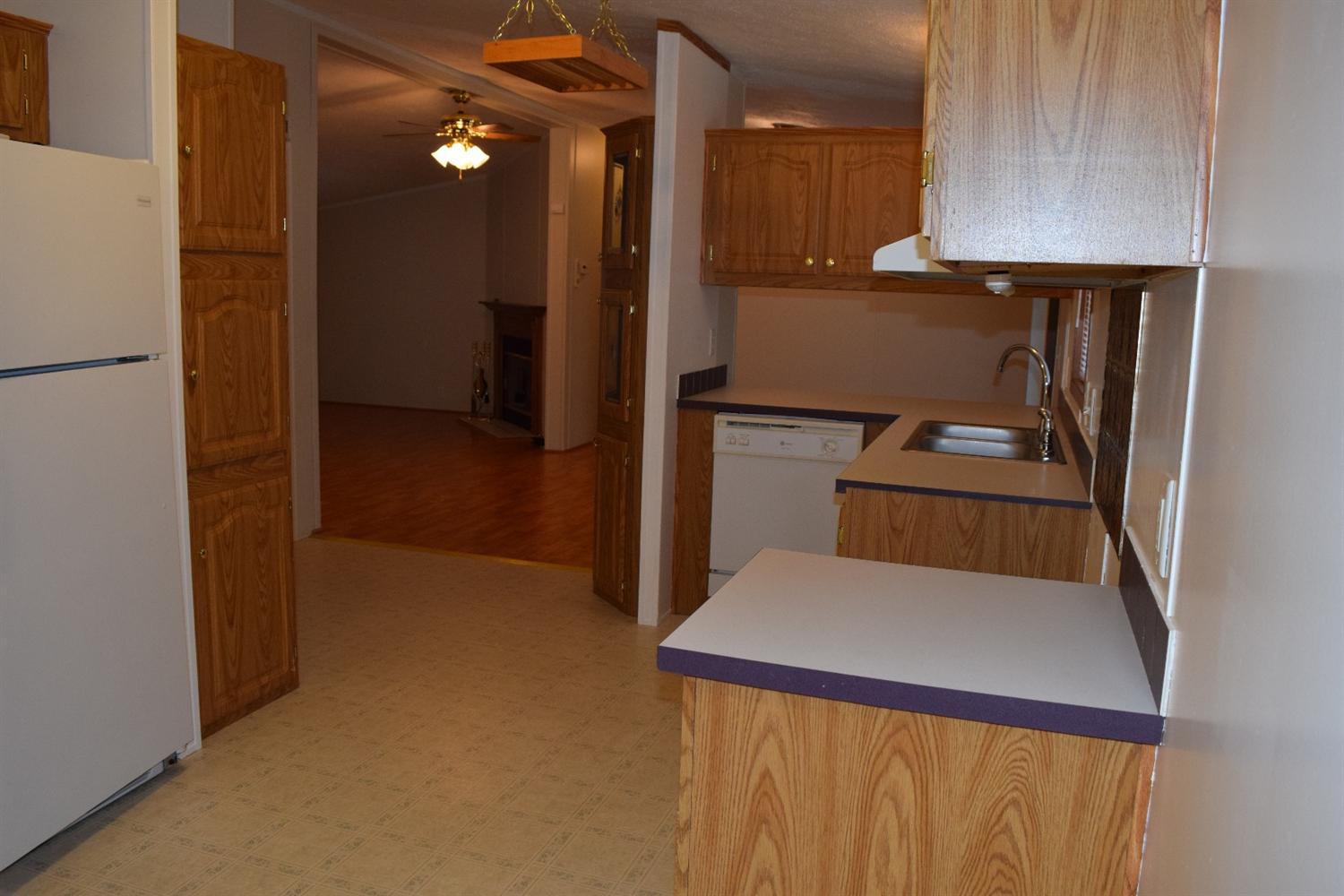 20636 Barton Road Pinckney, MI 48169 - Photo 11 of 25 Photo 11