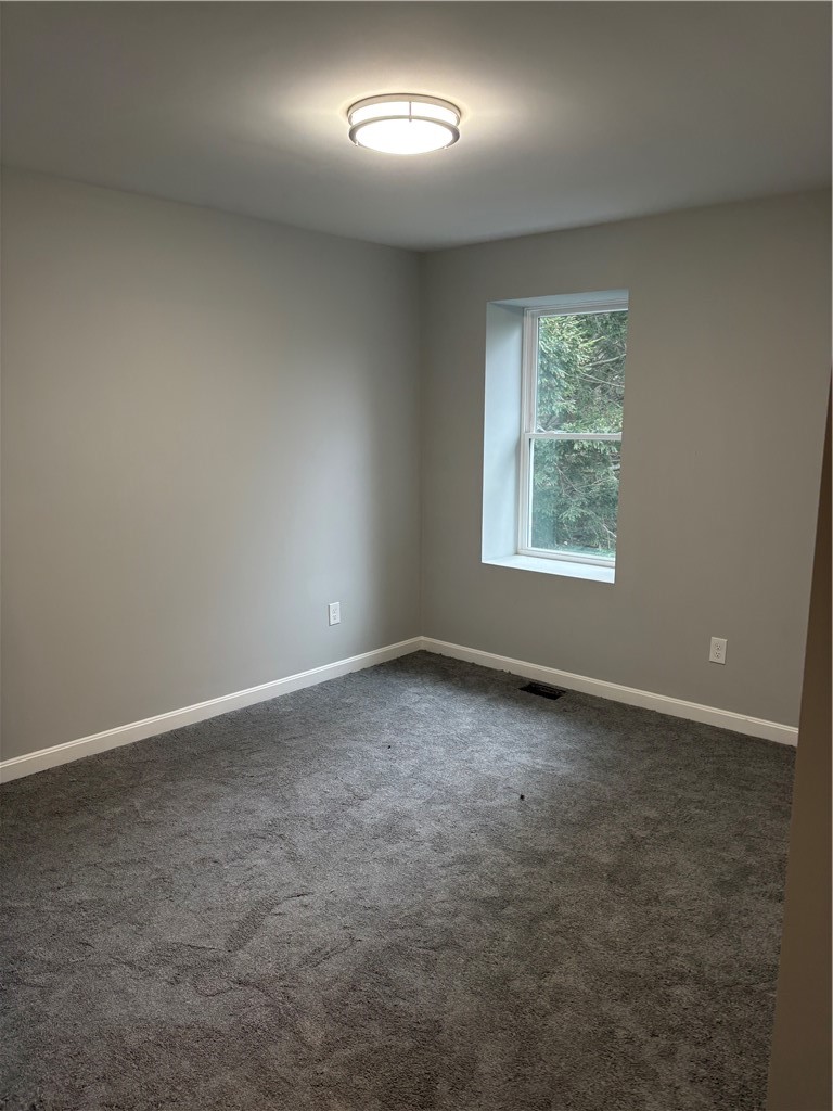 184 Avenue C, Unit M2 Woonsocket, RI 02895 - Photo 7 of 11 2nd Bedroom
