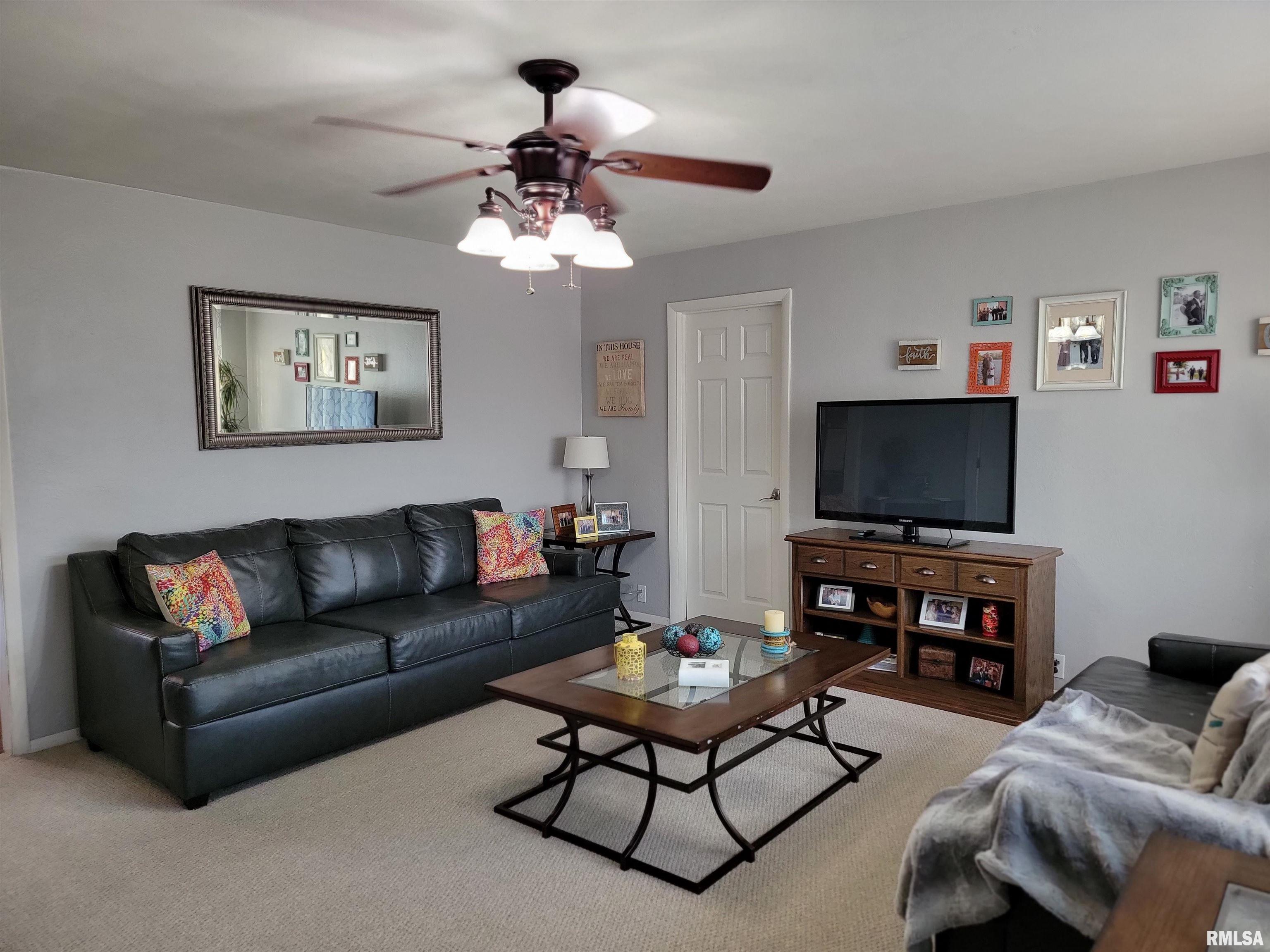 265 Maple Street Dunfermline, IL 61524 - Photo 5 of 60