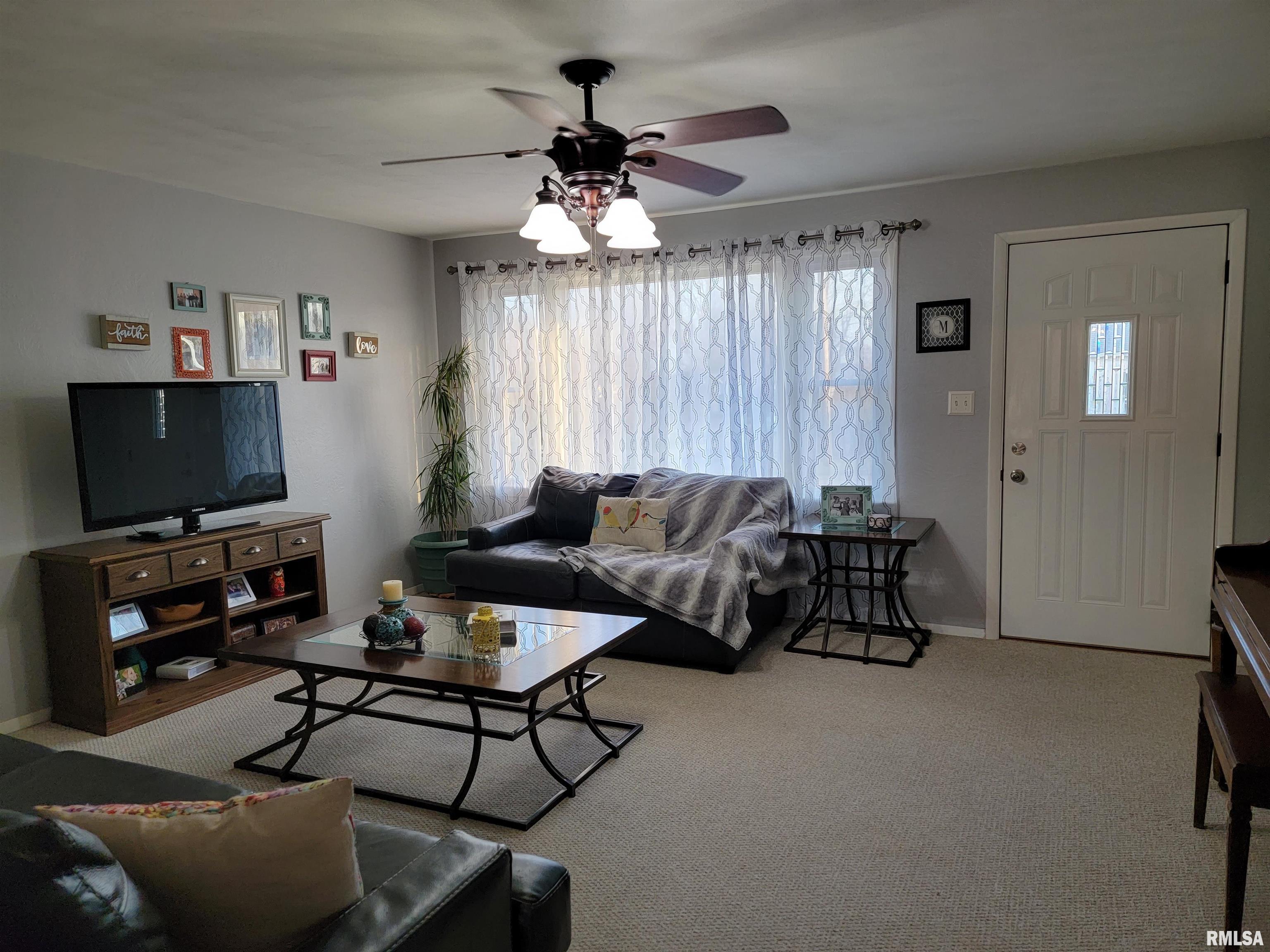 265 Maple Street Dunfermline, IL 61524 - Photo 7 of 60