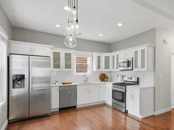 $749,000 | 29 Knowlton Street, Unit 1, Somerville, MA 02145