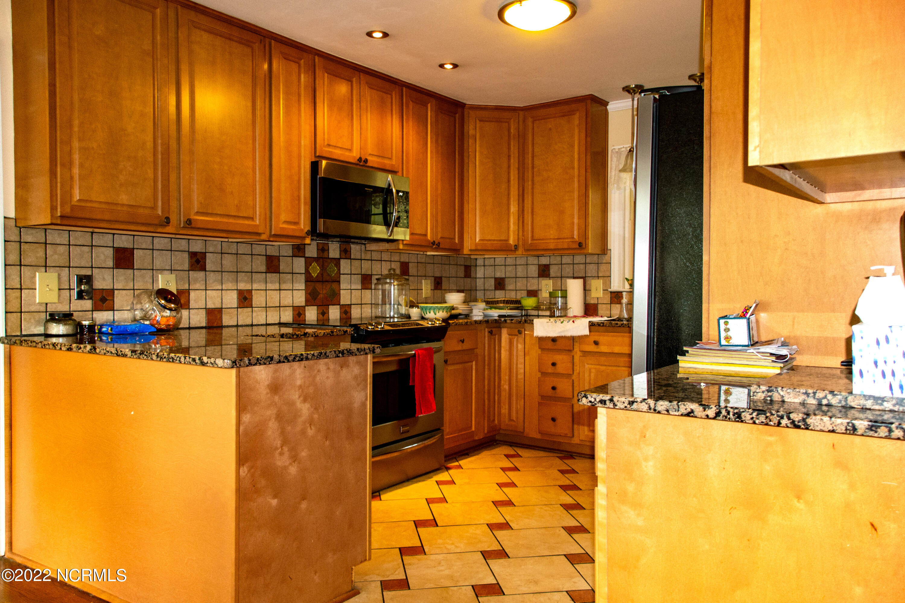 2416 Tram Road New Bern, NC 28562 - Photo 17 of 30 Kitchen_1007