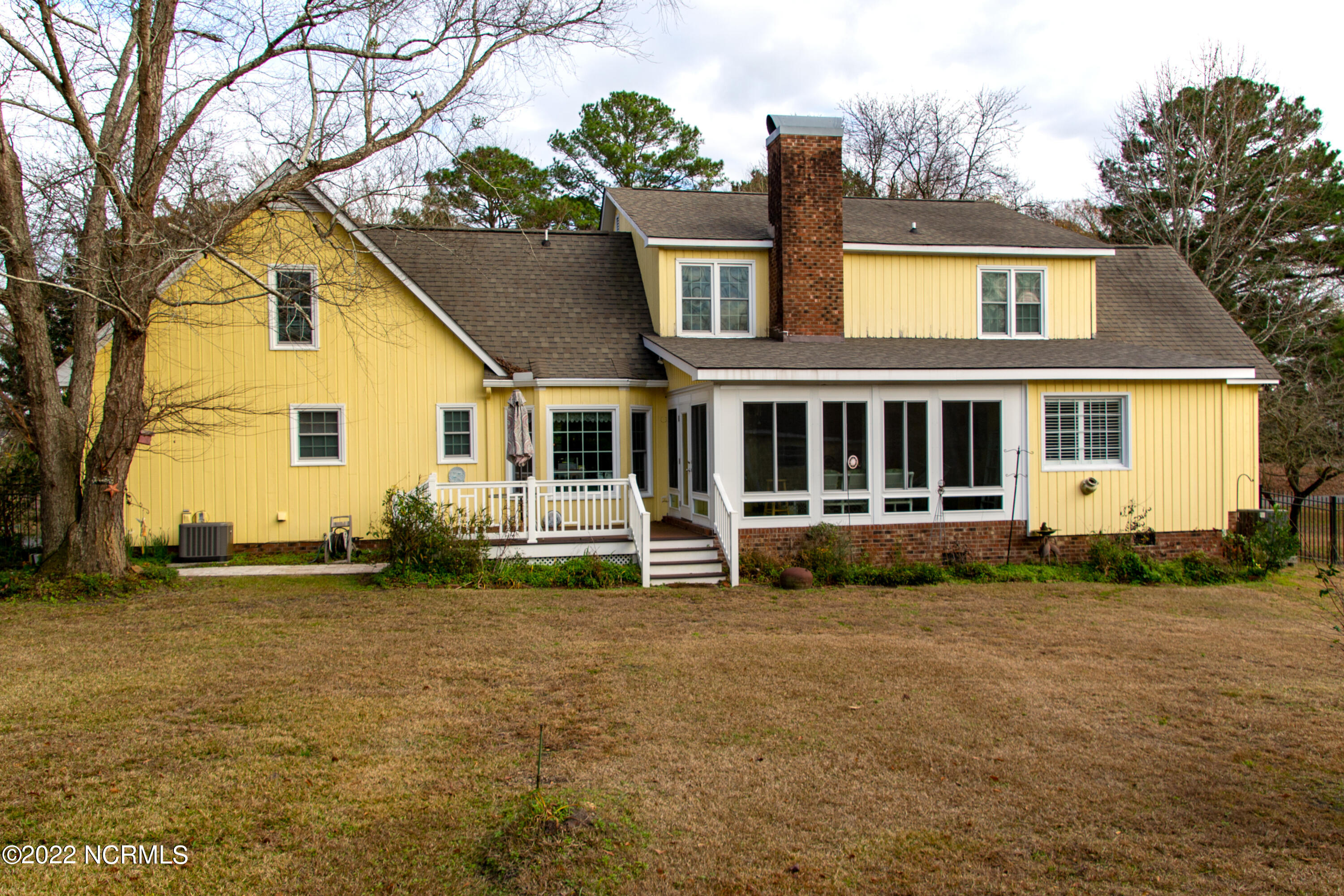 2416 Tram Road New Bern, NC 28562 - Photo 4 of 30 Rearview_1018