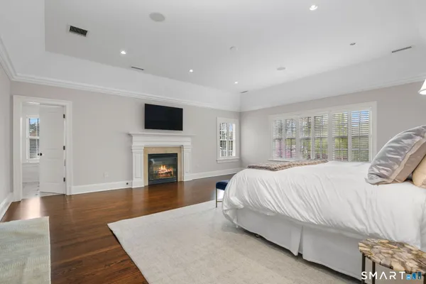 $25,000 | 774 South Avenue, New Canaan, CT 06840