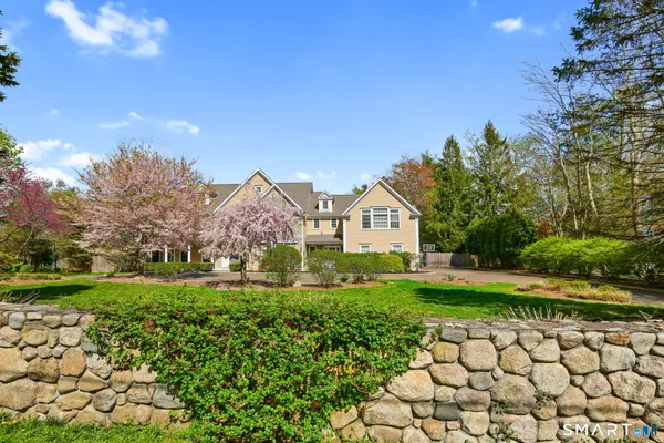 $25,000 | 774 South Avenue, New Canaan, CT 06840