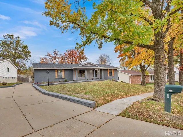 $524,900 | 828 Wind Mill Drive, Ballwin, MO 63011