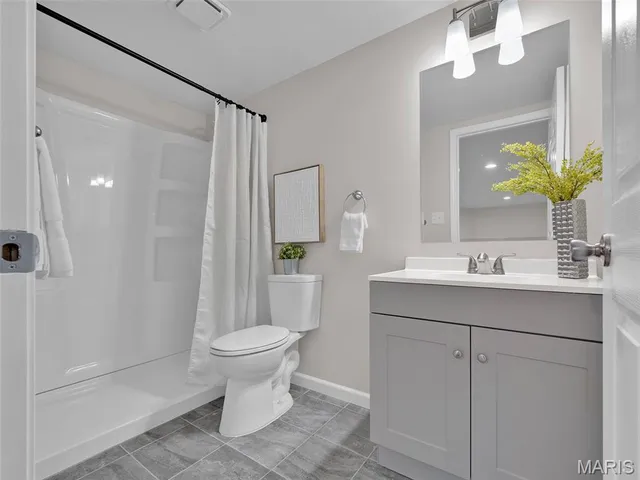 $524,900 | 828 Wind Mill Drive, Ballwin, MO 63011