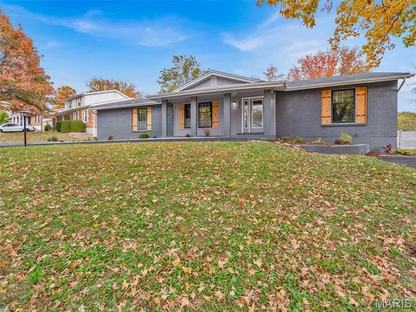 $524,900 | 828 Wind Mill Drive, Ballwin, MO 63011