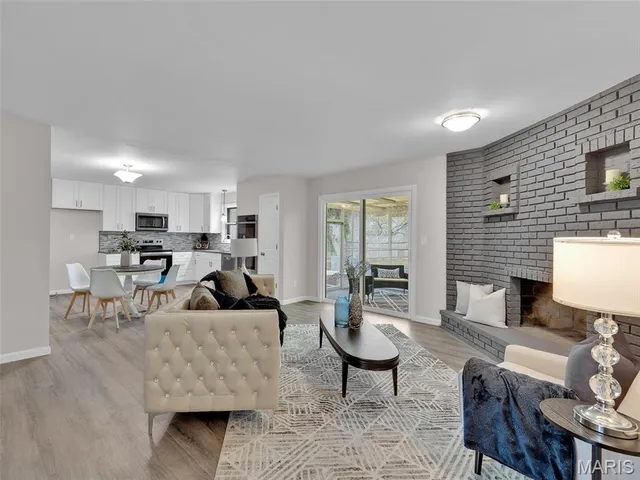 $524,900 | 828 Wind Mill Drive, Ballwin, MO 63011