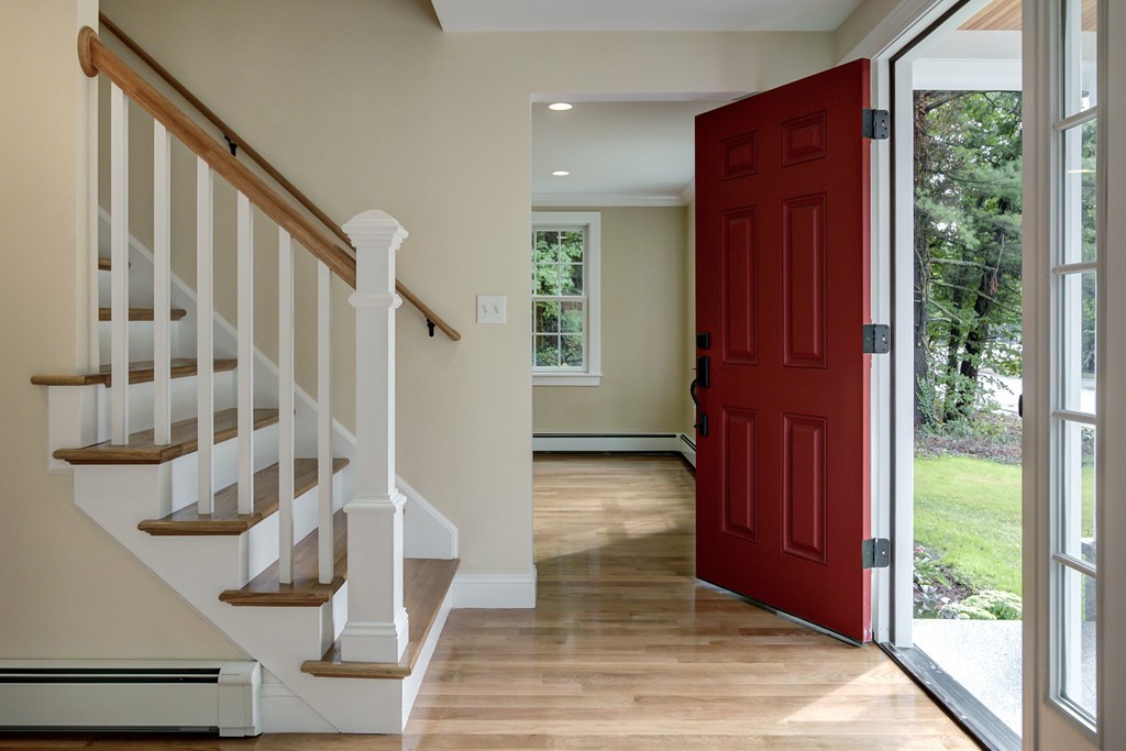 4 Emerson Road Medfield, MA 02052 - Photo 5 of 24 Gallery Image 5