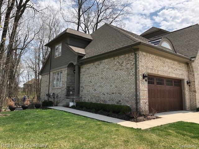 4203 Oak Arbor Crest Court, Unit 16 Rochester, MI 48306 - Photo 1 of 42