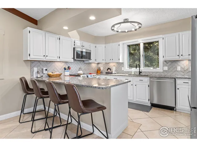 $1,900,000 | 1731 Aspen Cliff Court, Unit 1 & 2, Estes Park, CO 80517