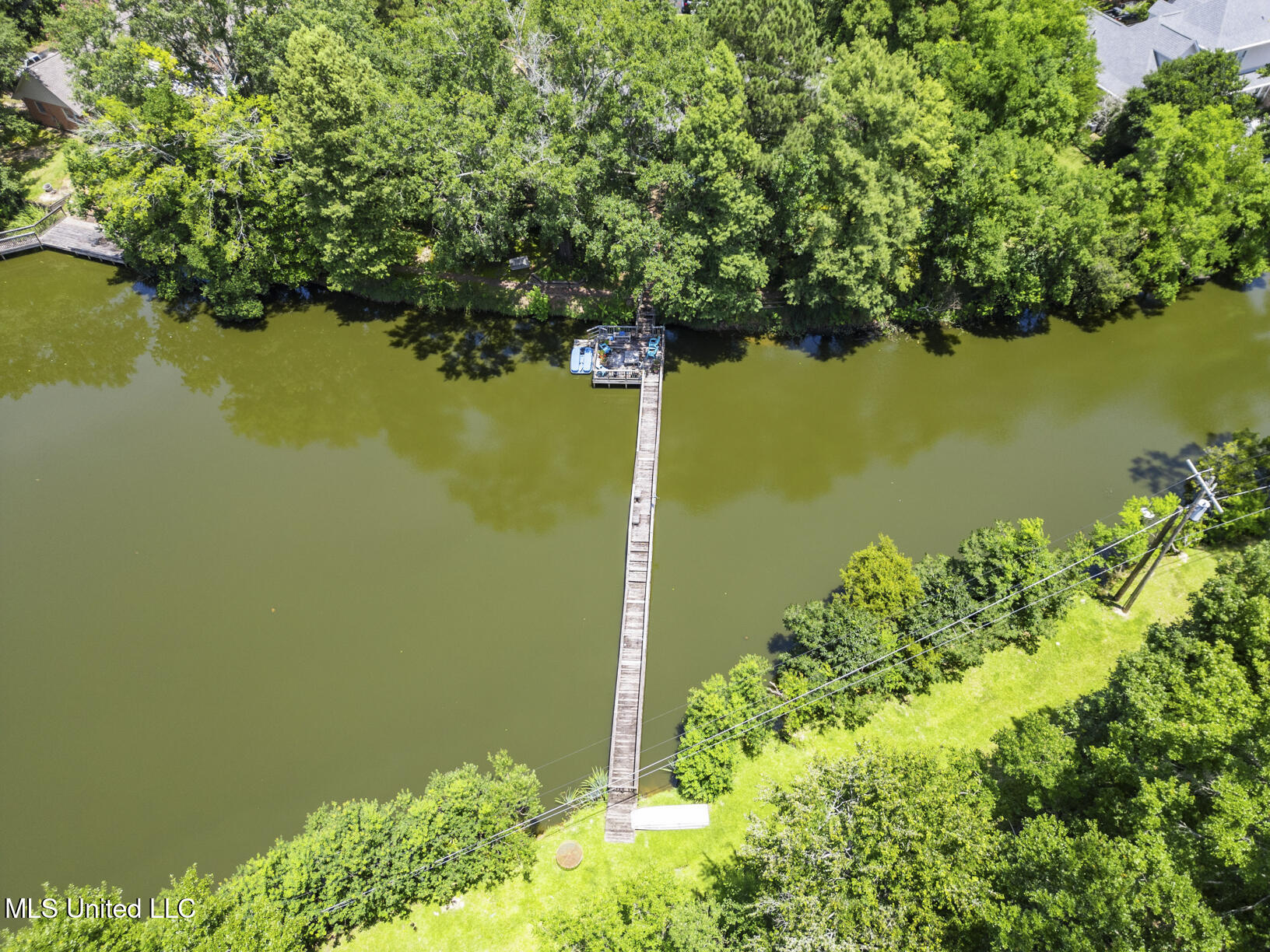 127 Winged Foot Circle Jackson, MS 39211 - Photo 52 of 59 127 Winged Foot Circle Drone-6