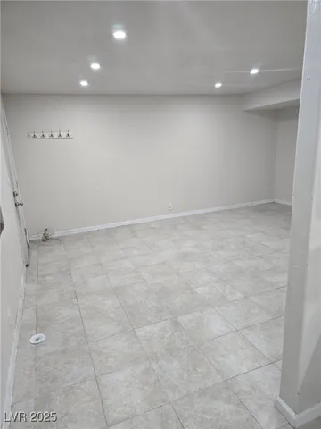 $639,000 | 5104 Pebble Beach Boulevard, Las Vegas, NV 89108