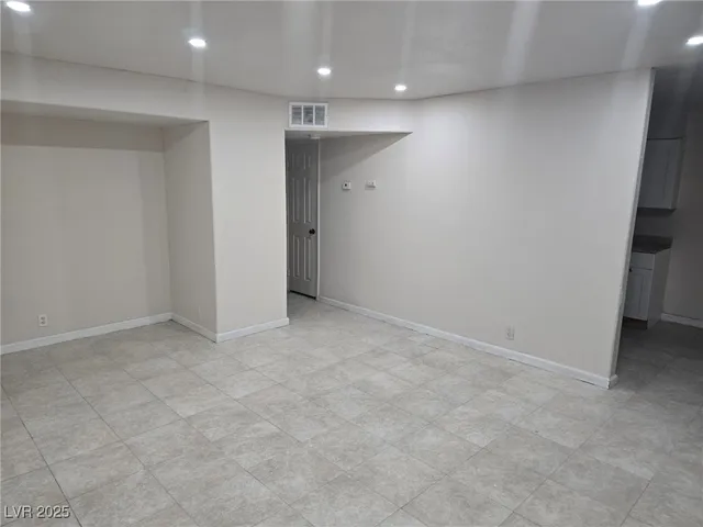 $639,000 | 5104 Pebble Beach Boulevard, Las Vegas, NV 89108