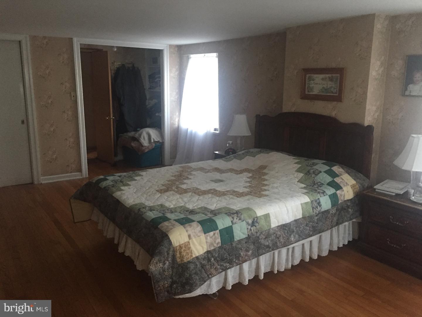 715 Morwood Road Telford, PA 18969 - Photo 3 of 25 Gallery Image 3