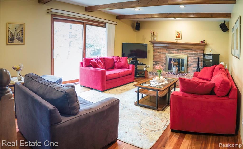 761 Lion Street Rochester Hills, MI 48307 - Photo 4 of 23