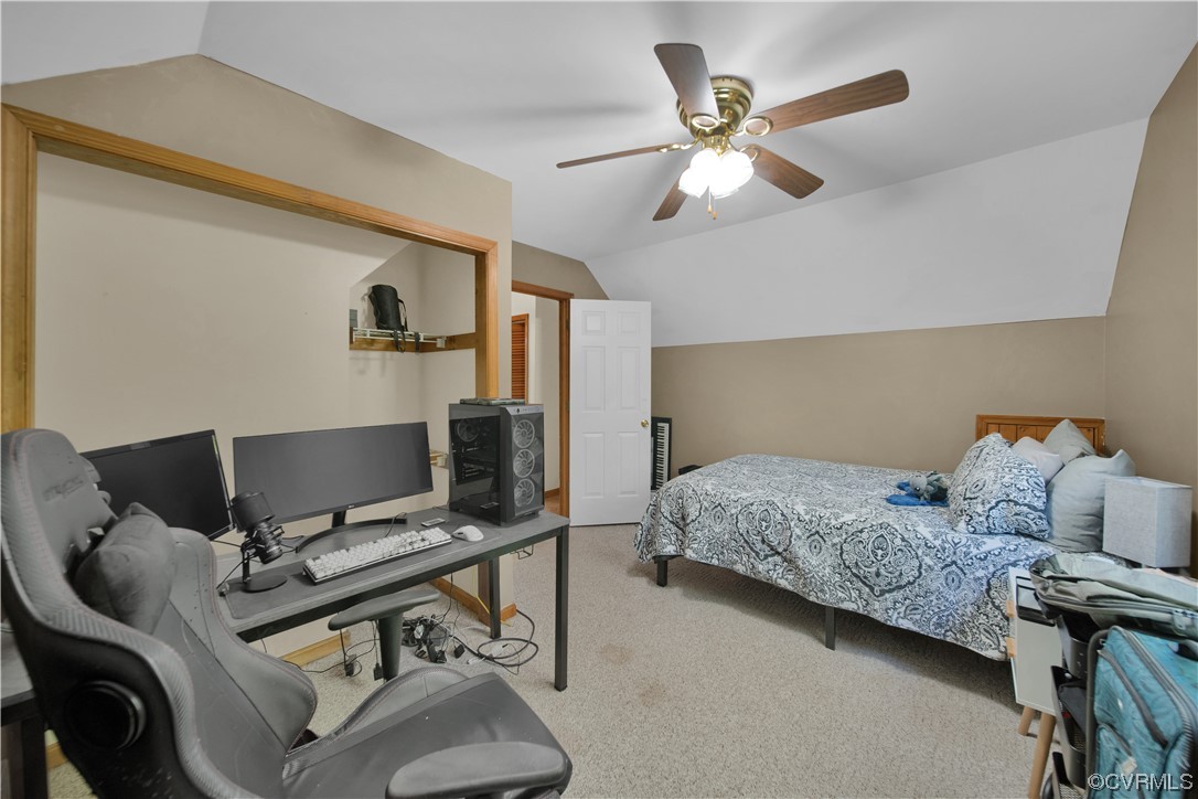 16116 Tyler Station Road Beaverdam, VA 23015 - Photo 28 of 50 a bedroom with a bed and a desk