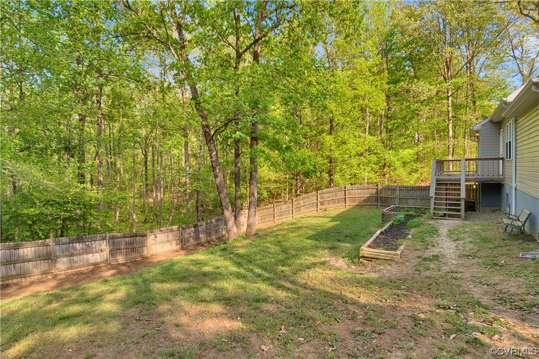 16116 Tyler Station Road Beaverdam, VA 23015 - Photo 40 of 50 a view of backyard with green space