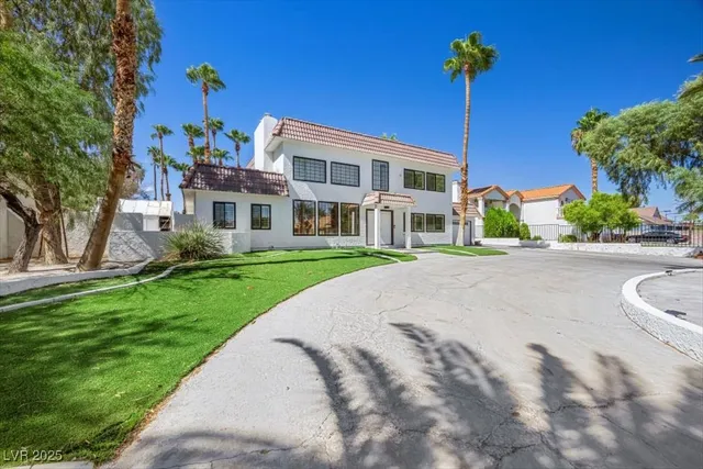 $5,988 | 1695 Montessouri Street, Las Vegas, NV 89117