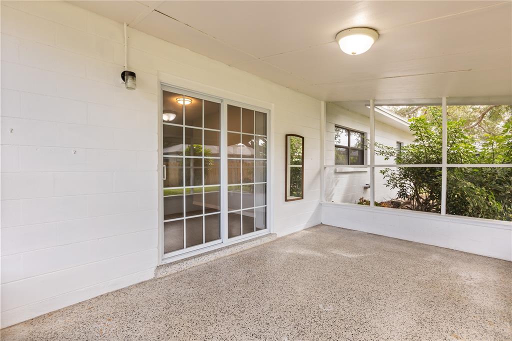 660 Java Road Cocoa Beach, FL 32931 - Photo 25 of 31 an empty room with windows