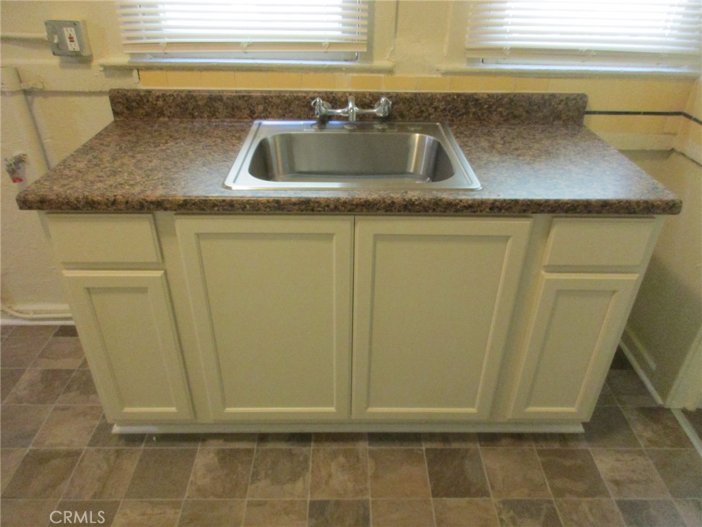 4192 Mission Inn Riverside Ca, Unit A Riverside, CA 92501 - Photo 15 of 17