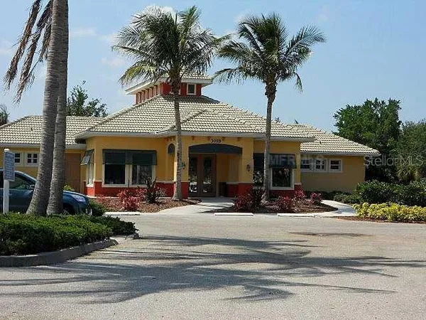 a view of a house with outdoor space and porch