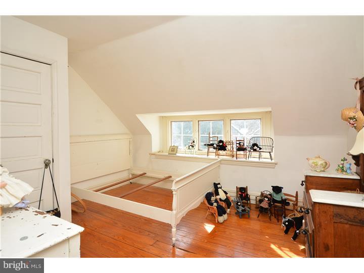 216 North Providence Road Wallingford, PA 19086 - Photo 18 of 25