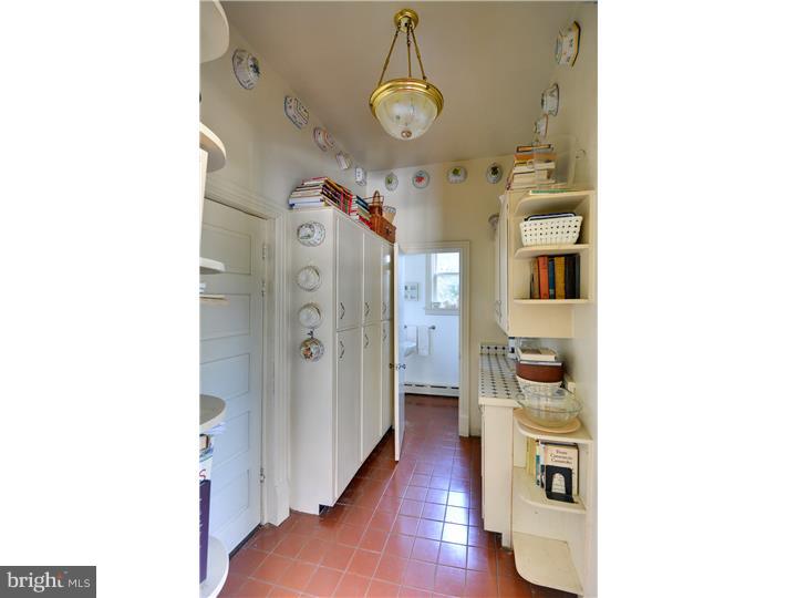 216 North Providence Road Wallingford, PA 19086 - Photo 10 of 25