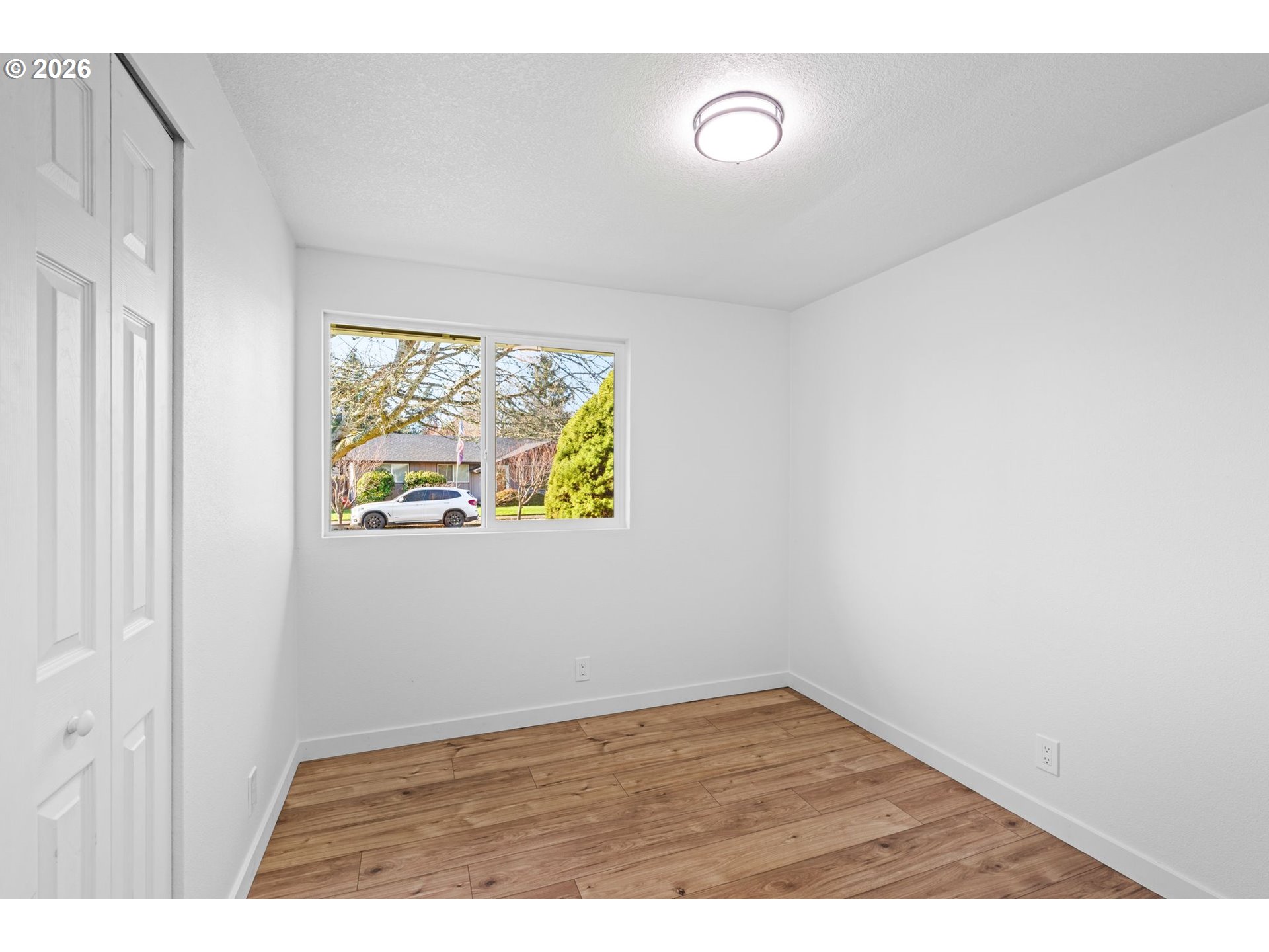 2583 Stratford Street Eugene, OR 97404 - Photo 25 of 31 a view of an empty room and window
