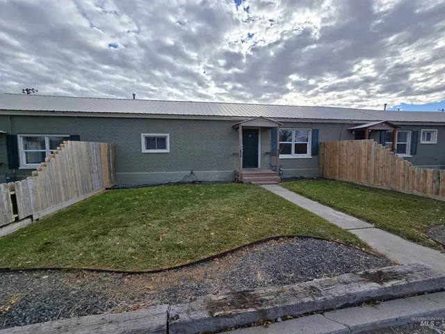 $525,000 | 351 Lois Street, Twin Falls, ID 83301