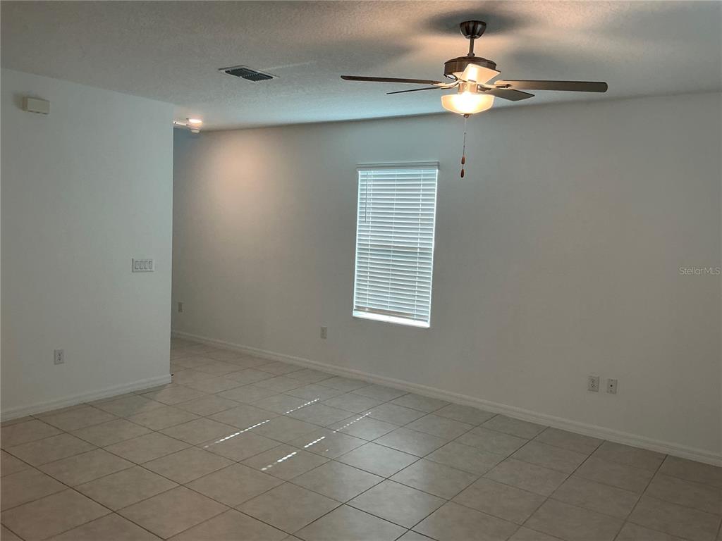 113 Rose Bud Ln Spring Hill Spring Hill, FL 34609 - Photo 4 of 21