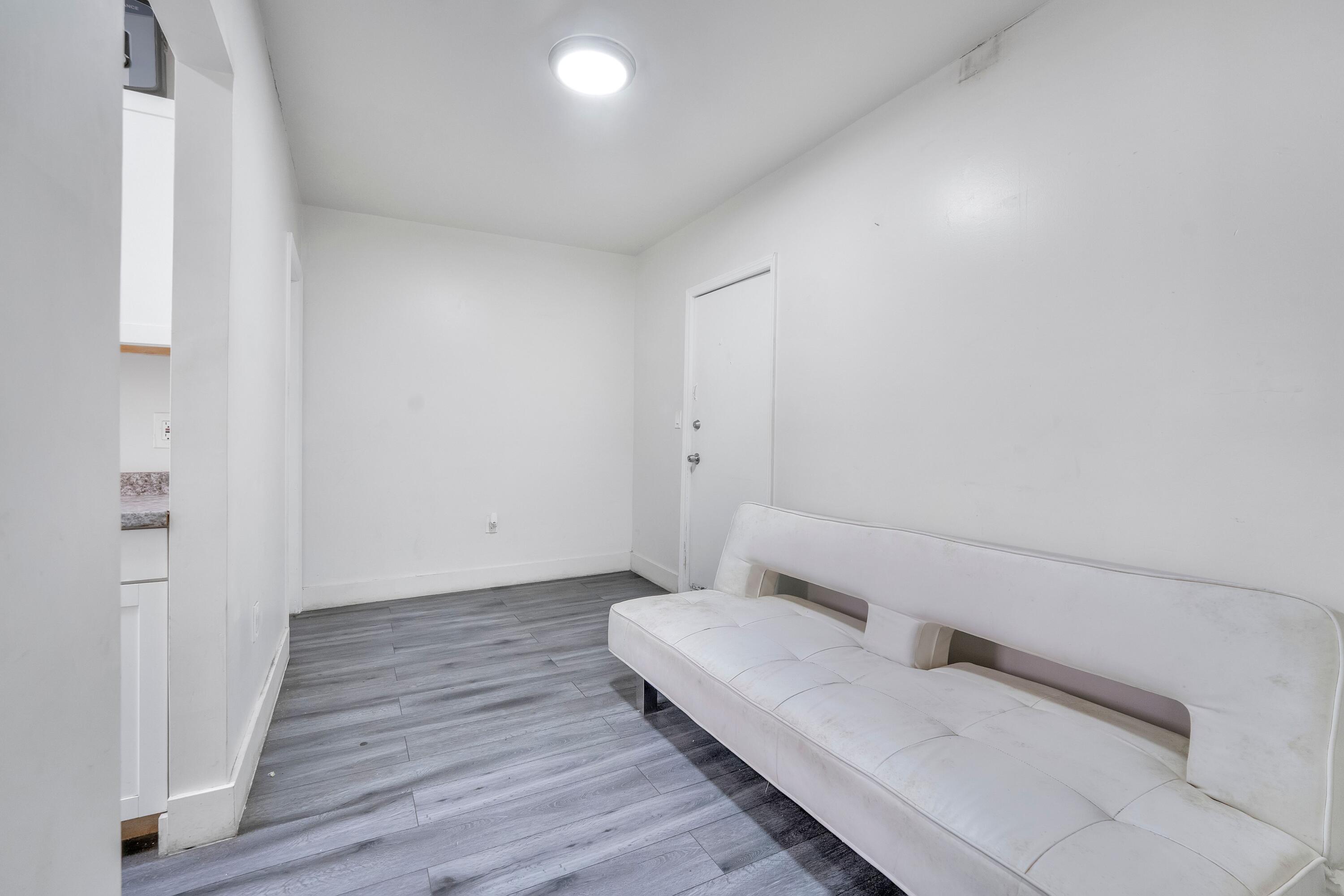 1554 Southwest 5th Street, Unit 3 Miami, FL 33135 - Photo 4 of 6 trevisuality_1554_sw_5th_st_5-4_428