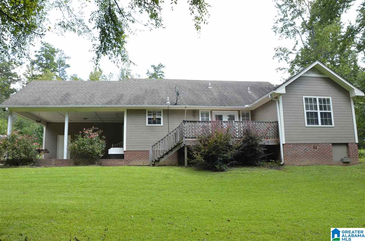 240 Lakeshore Circle Oneonta, AL 35121 - Photo 6 of 35