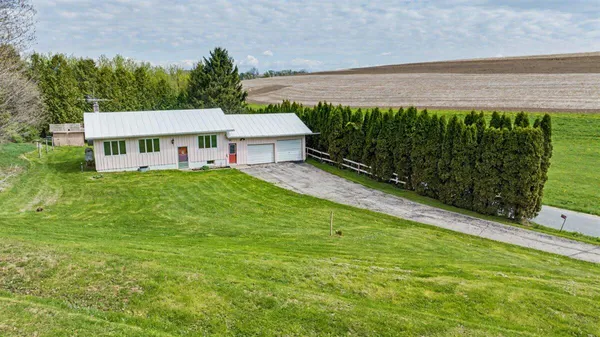 $275,000 | S2795 Natwick Road, Westby, WI 54667