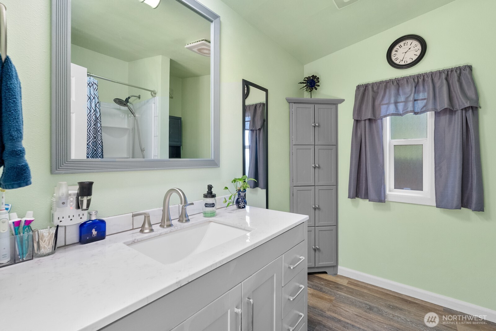 12933 Trout Farm Road Sultan, WA 98294 - Photo 15 of 38 a bathroom with a sink and a mirror