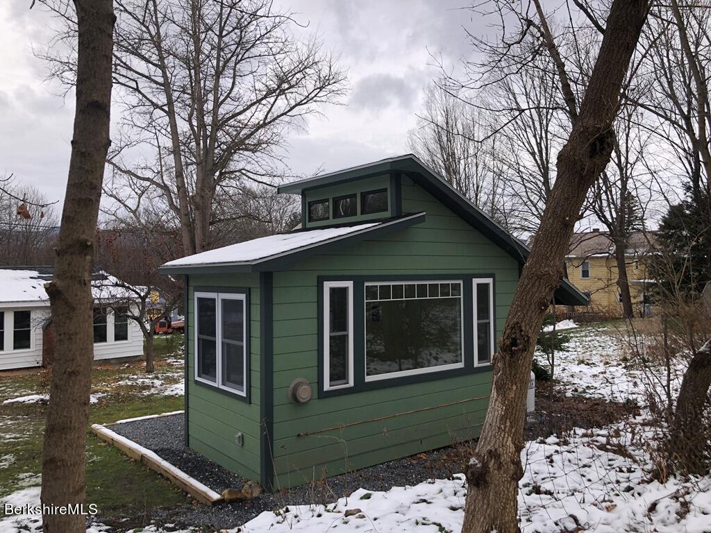 764 North Hoosac Road Williamstown, MA 01267 - Photo 16 of 17 Studio 2
