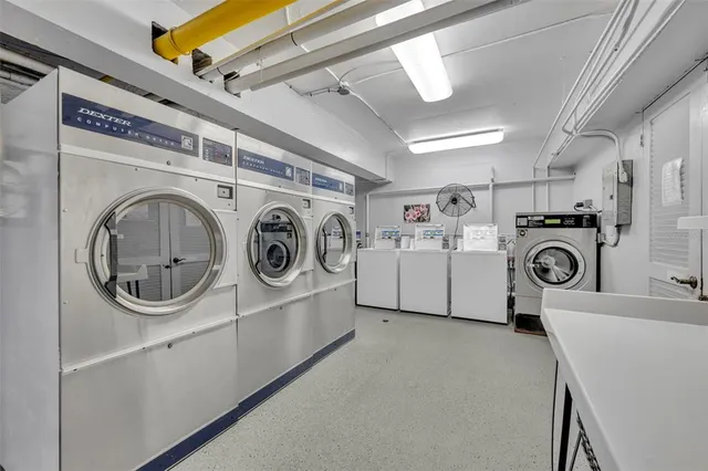 $349,900 | 311 East Morse Boulevard, Unit 711, Winter Park, FL 32789