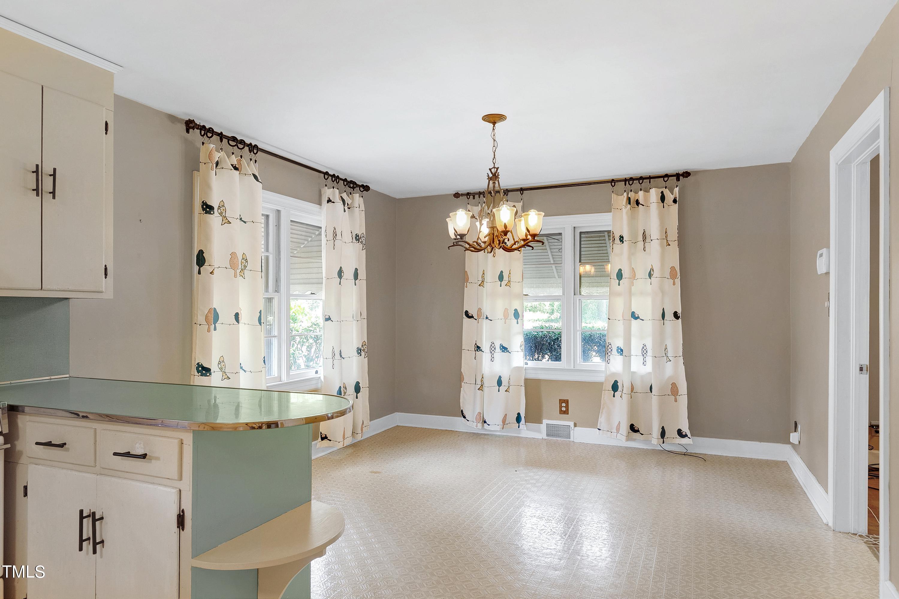 12300 Highway 39 Henderson, NC 27537 - Photo 20 of 60 Scene-16