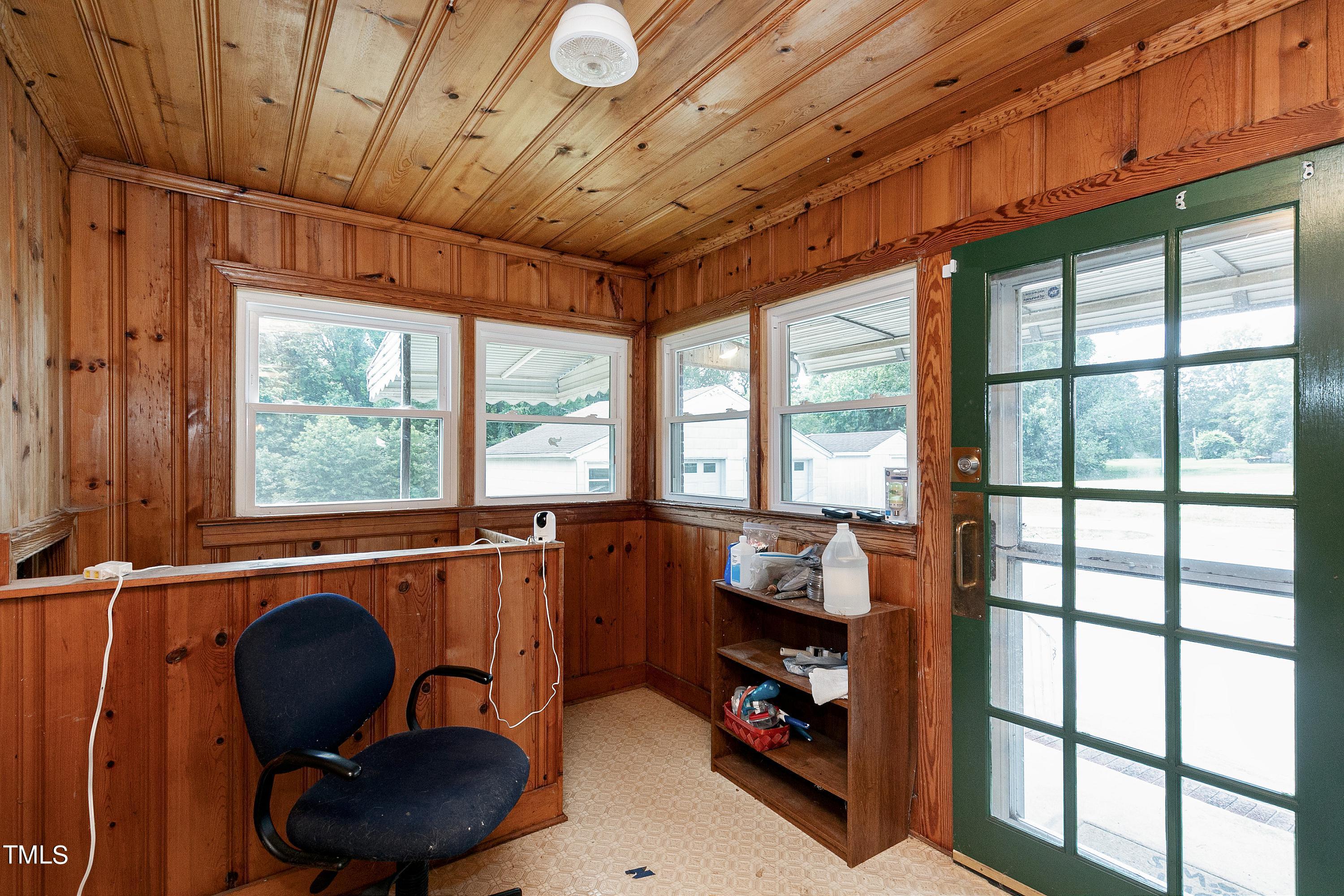 12300 Highway 39 Henderson, NC 27537 - Photo 24 of 60 Scene-18